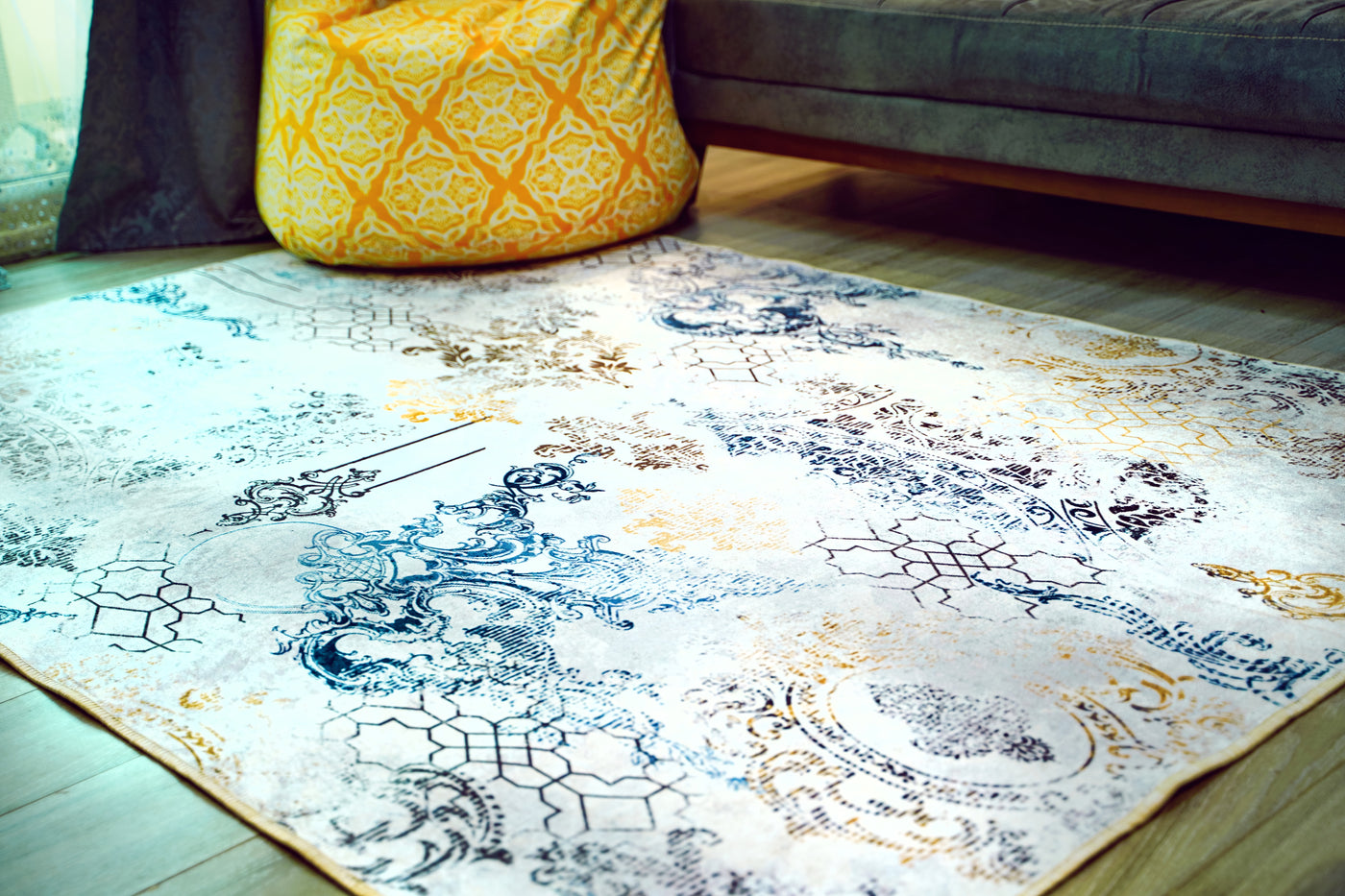 Alfa- Luxurious Soft Printed Rug