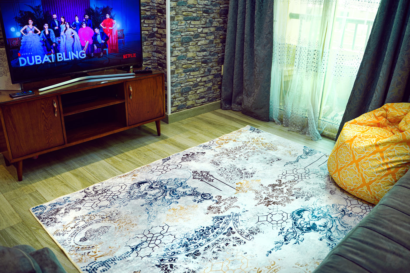 Alfa- Luxurious Soft Printed Rug