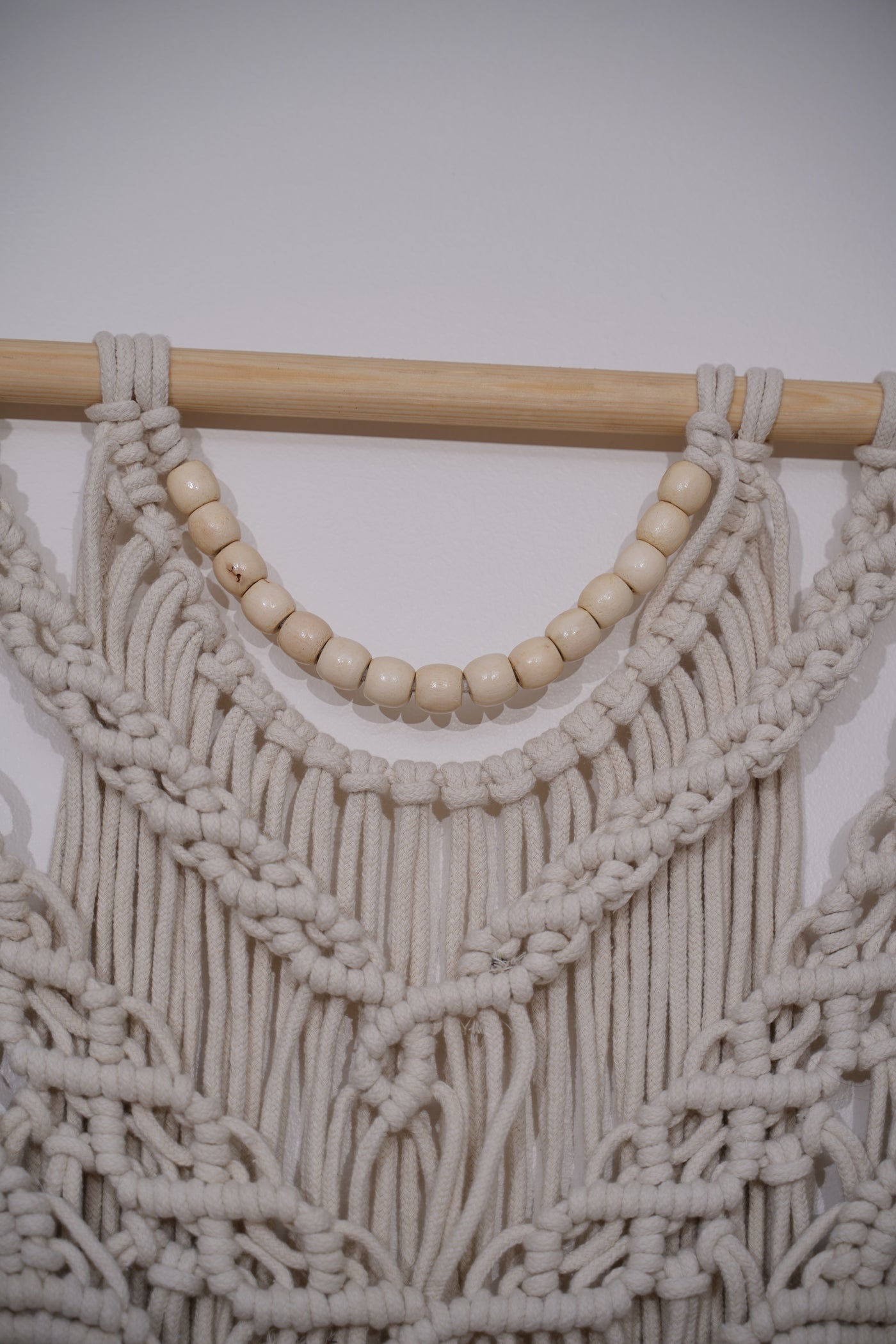Grooma - Macrame wall hanger