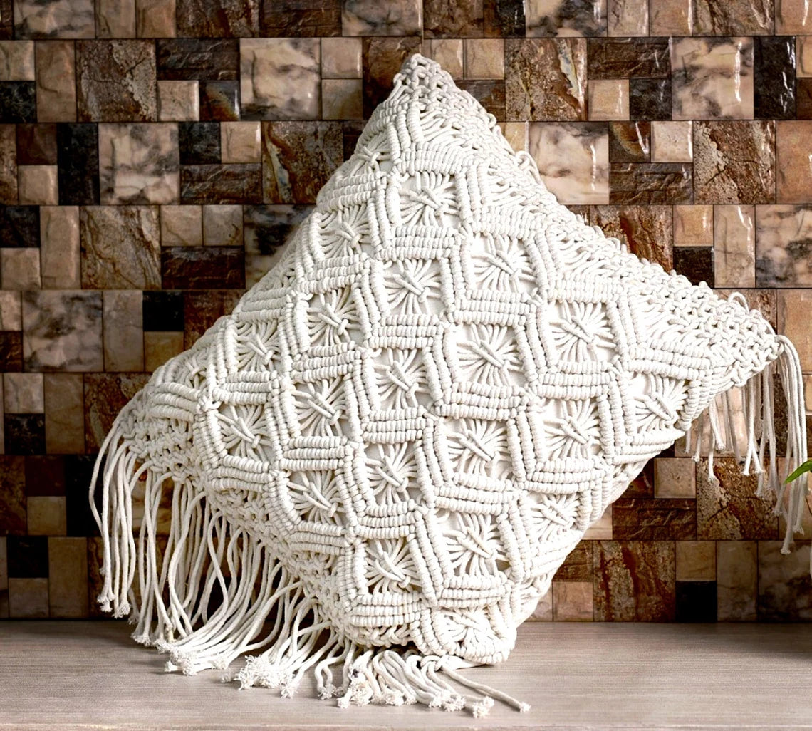 Bebe - Handmade Macrame Cushion